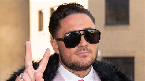 Stephen Bear Guilty Of Sharing Private Sex Video On。